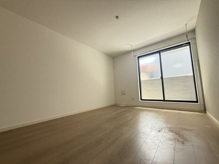 神奈川県大和市南林間3丁目の賃貸アパートの居間