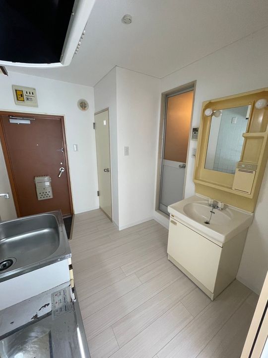 神奈川県大和市西鶴間1丁目の賃貸マンションの周辺