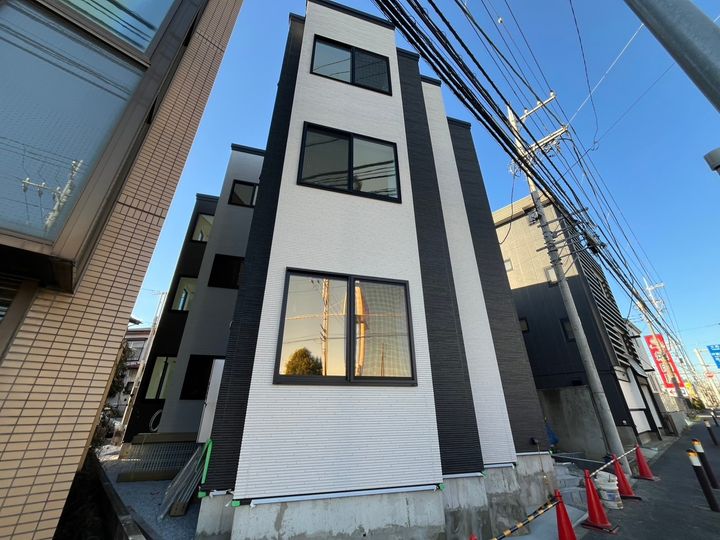 アザーレ・プラネ湘南台の外観