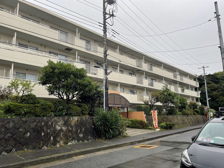 藤和ライブタウン鎌倉七里ケ浜の外観