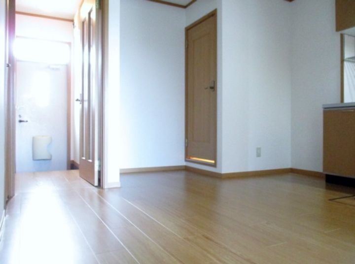 ヴィオラAの居間