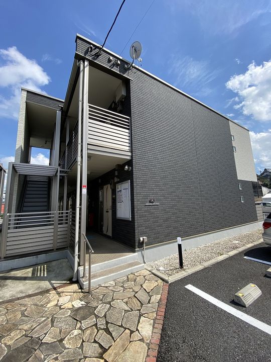 ミランダ光彩WESTの外観