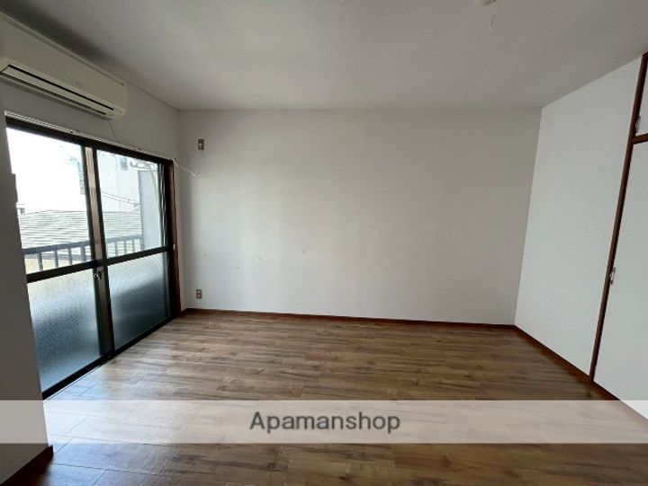 沢田ビルの内装