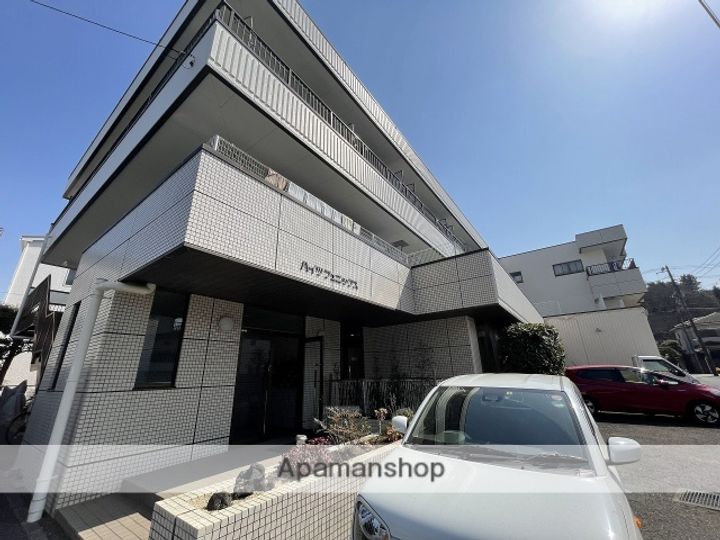 神奈川県藤沢市本町1丁目の賃貸マンションの外観