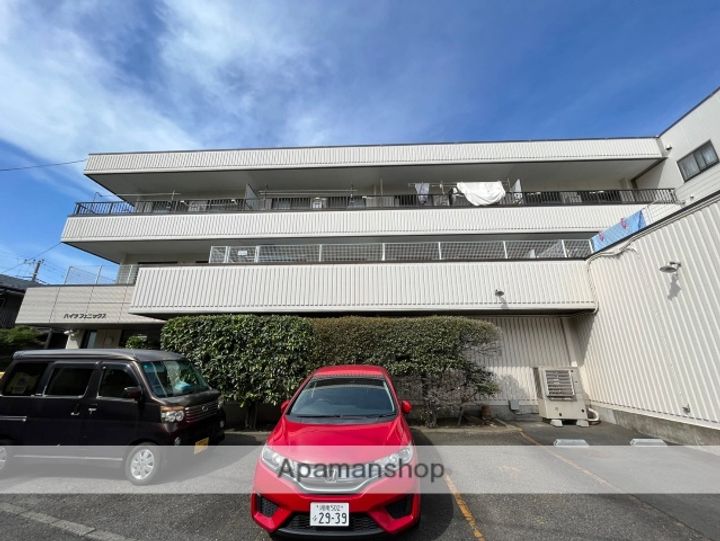 神奈川県藤沢市本町1丁目の賃貸マンションの外観