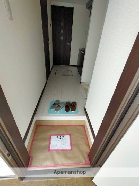 ファイブスター東海B棟の玄関