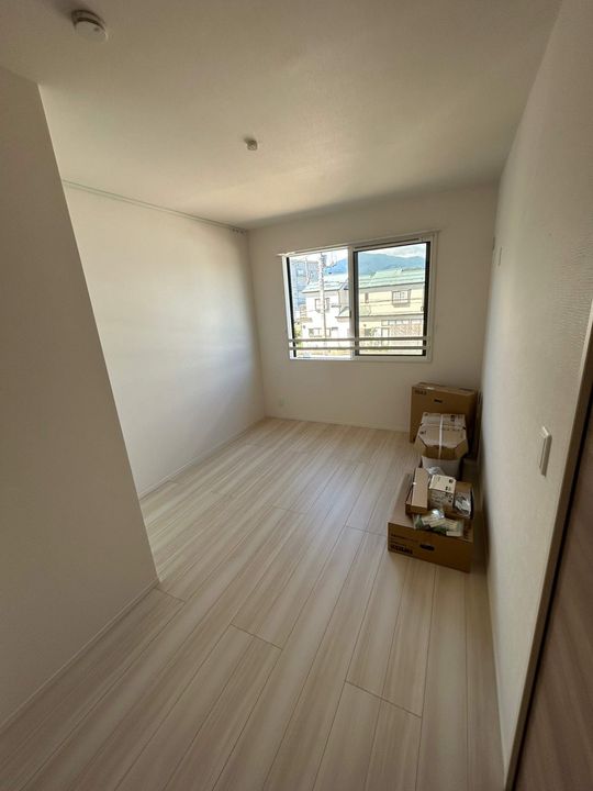 TーHAWK202の内装