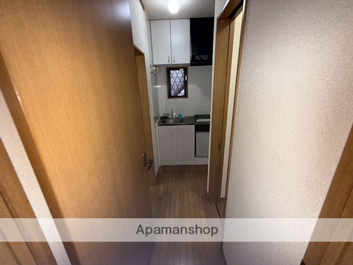 ピュアコートSANADAの内装