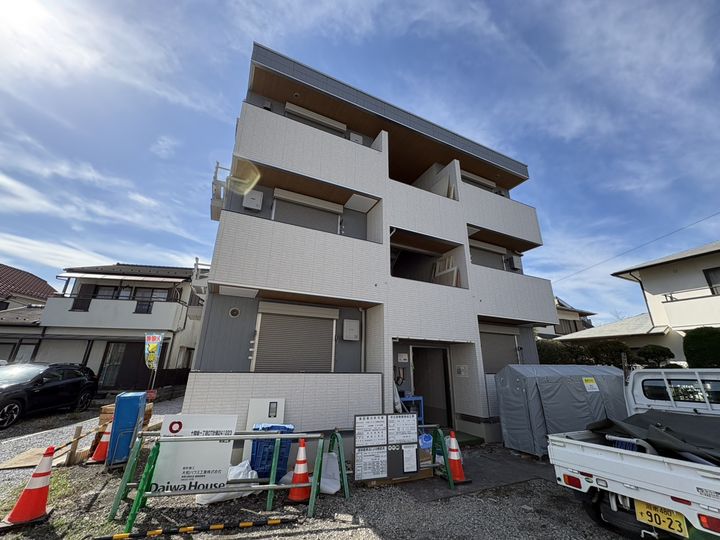 シャルム十間坂の外観