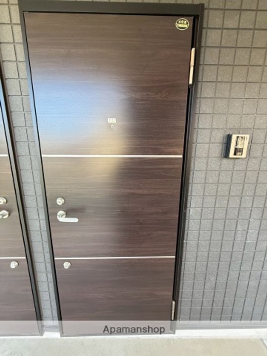 マキアート長後の玄関