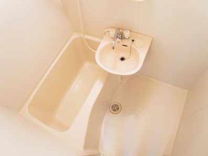 レオパレスラ・プランタンの風呂