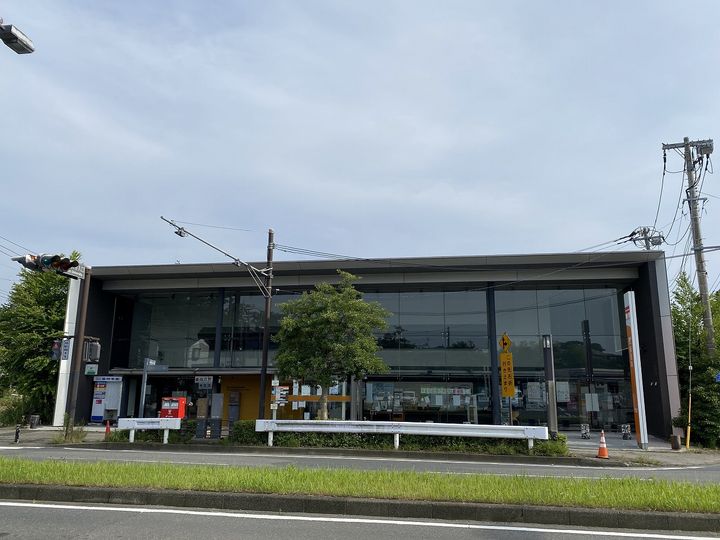 レオパレス湘南山手館Bの周辺