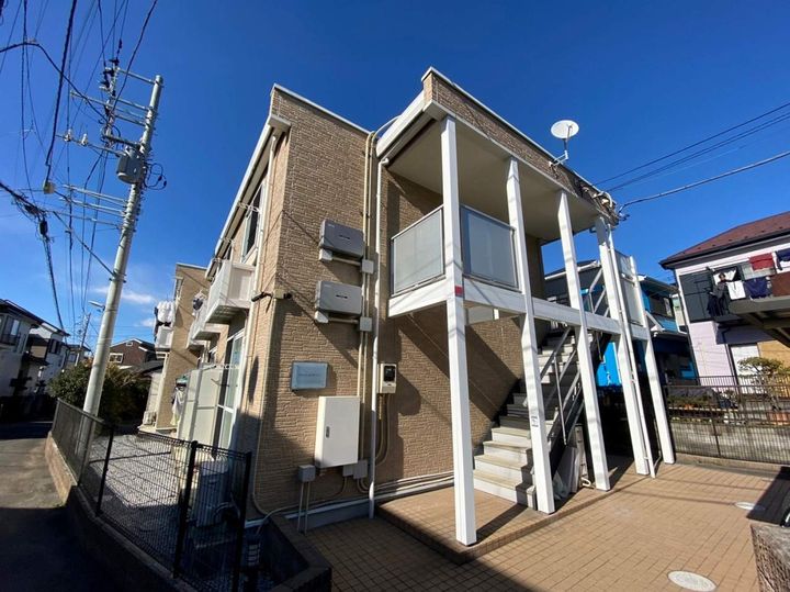 レオパレスフォーエヴァーの外観