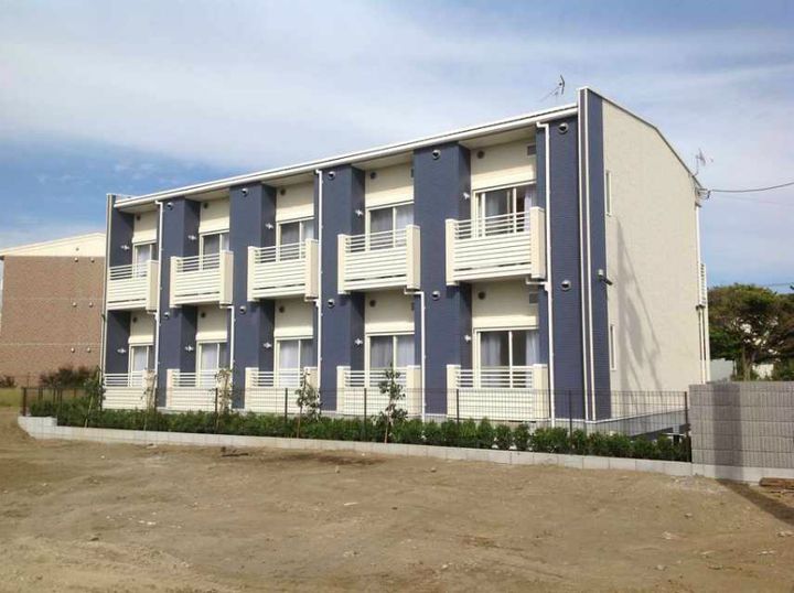 レオネクストスマイルタウン鵠沼の外観