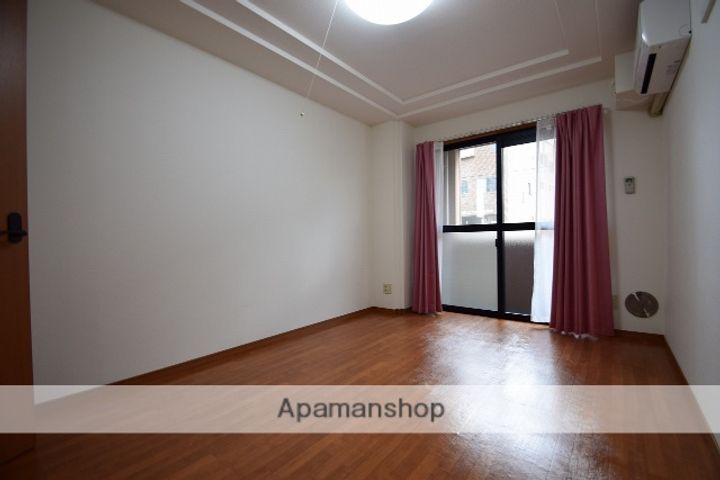 グランディールの居間