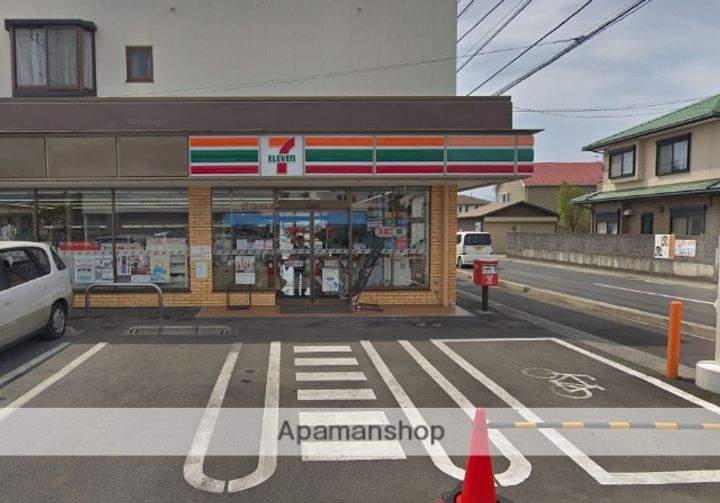 カーササンライズの周辺