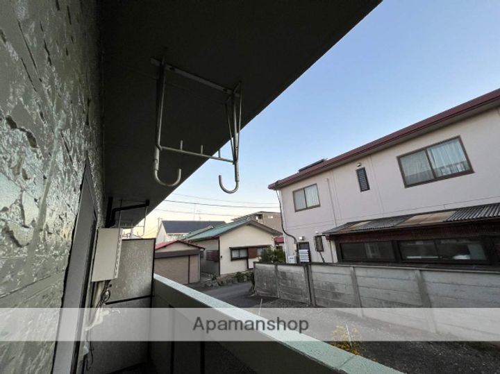 マンション瀬戸の内装