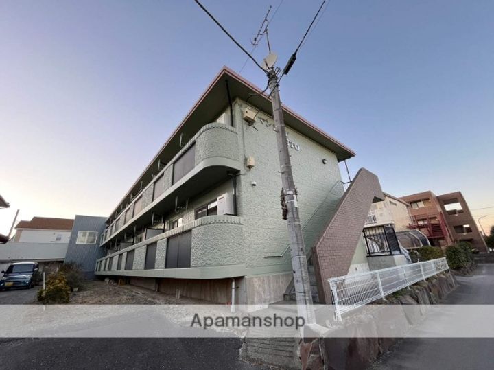 マンション瀬戸の外観