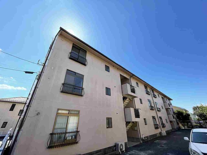 エスポワールいずみの外観