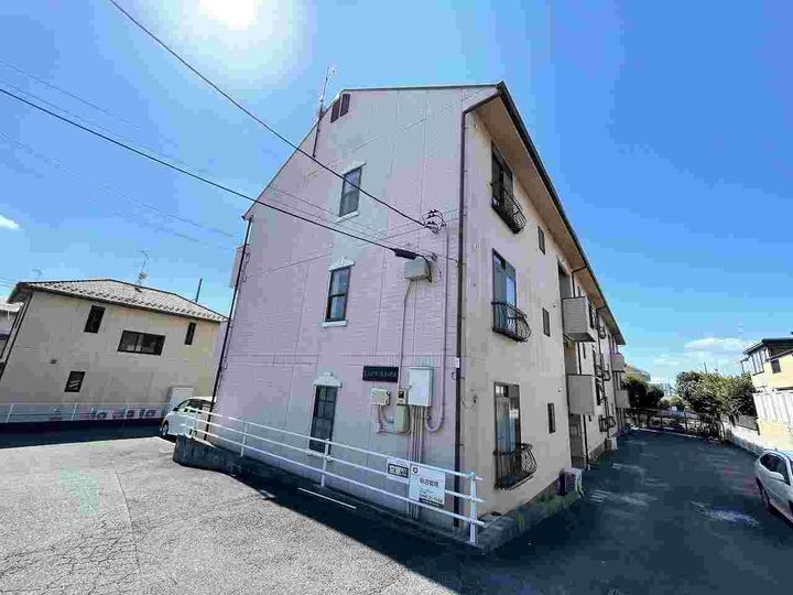 エスポワールいずみの外観