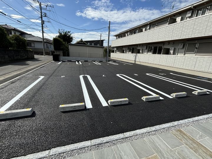 ドムス・クレストのその他画像