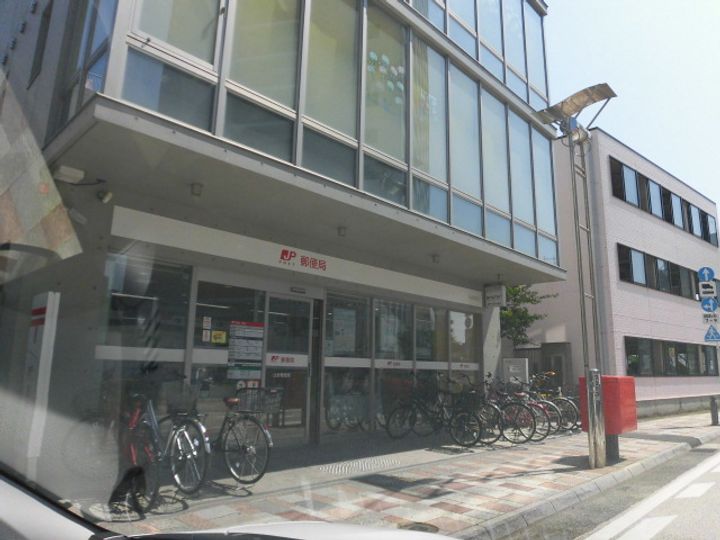 レオパレスフォレット湘南の周辺