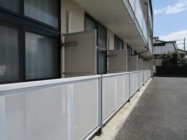 レオパレスAMOURⅡの外観