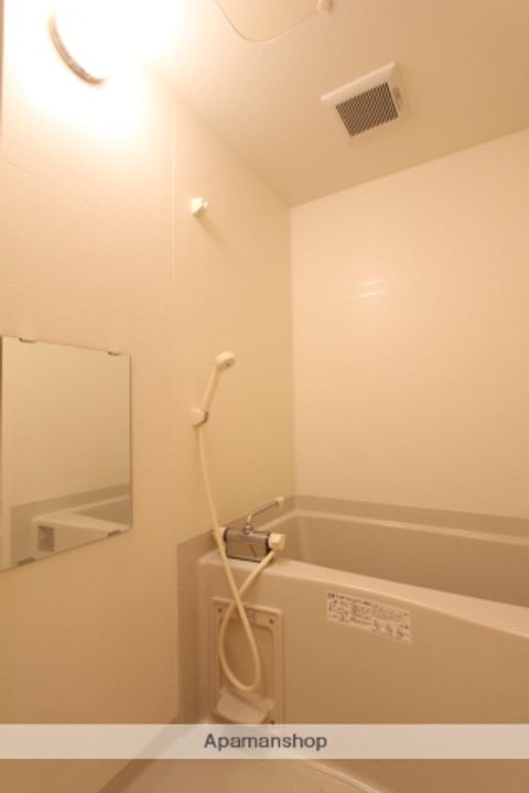 レザンヴィーゼの風呂