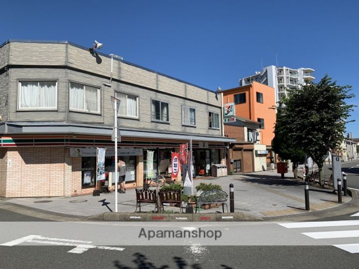 神奈川県平塚市榎木町の賃貸マンションの周辺