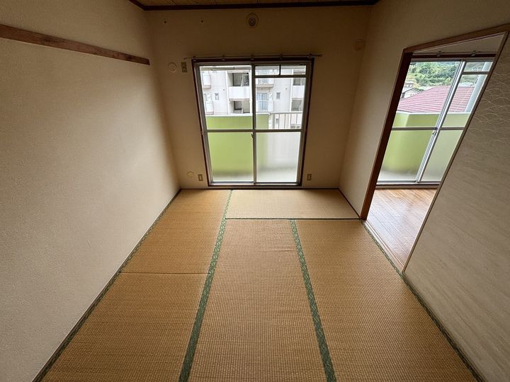 府川マンションの内装