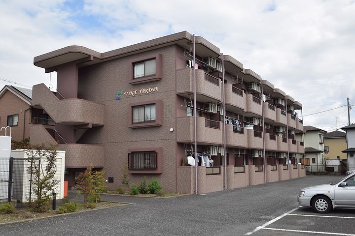 ヴィンヤード望月202の外観