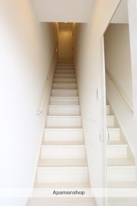 ジョワメゾン湘南の玄関