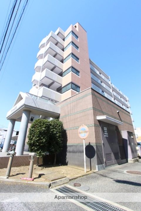 神奈川県平塚市四之宮6丁目の賃貸マンションの外観