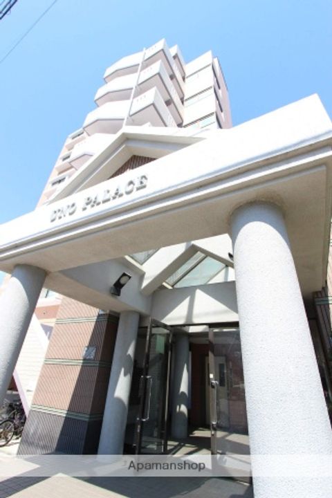 神奈川県平塚市四之宮6丁目の賃貸マンションの外観