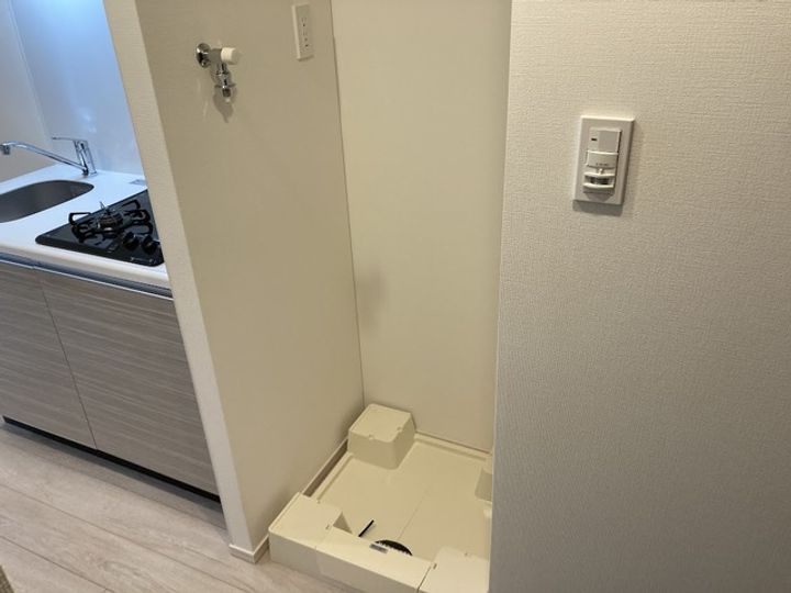 神奈川県平塚市明石町の賃貸マンションの内装
