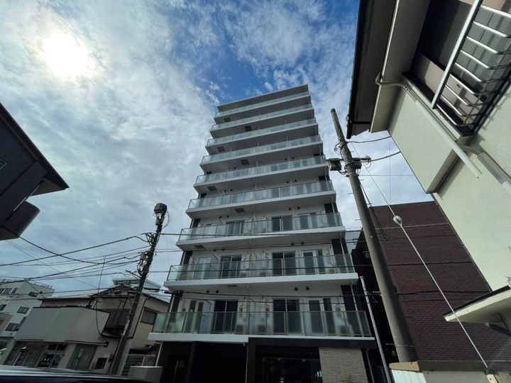 神奈川県平塚市明石町の賃貸マンションの外観