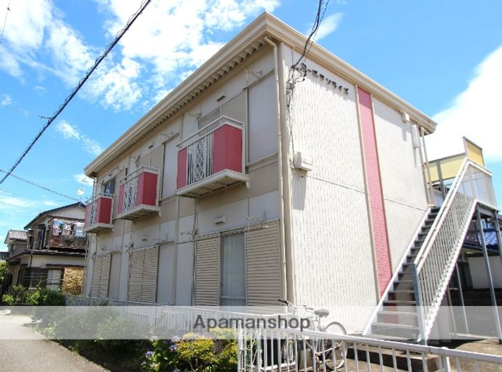 神奈川県平塚市長持の賃貸アパートの外観