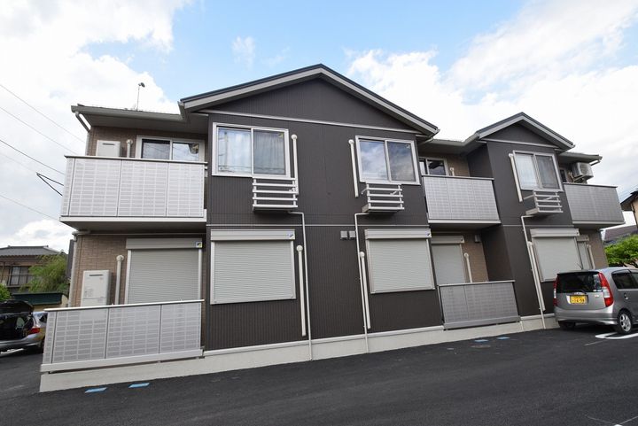 ファミール Aの外観