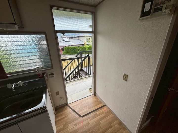 さかわ野ハイツ202の玄関