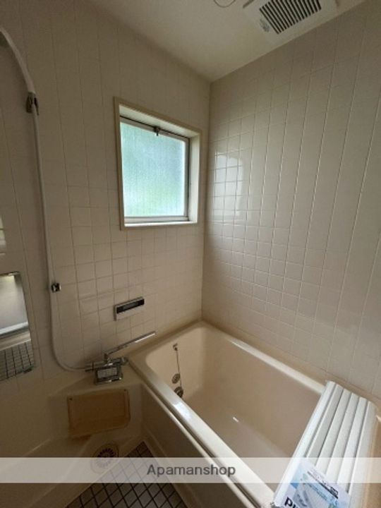 神奈川県鎌倉市腰越(一戸建)の賃貸物件の風呂