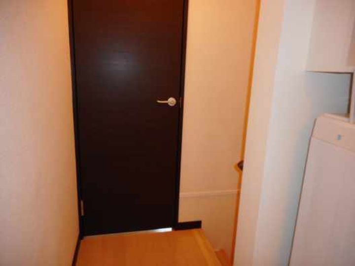 レオネクストツインコートⅠの玄関