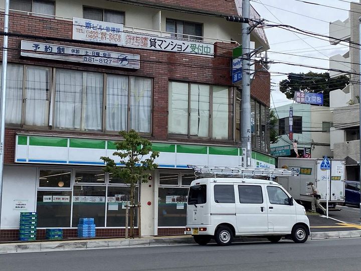 レオパレス湘南ヒルズの周辺