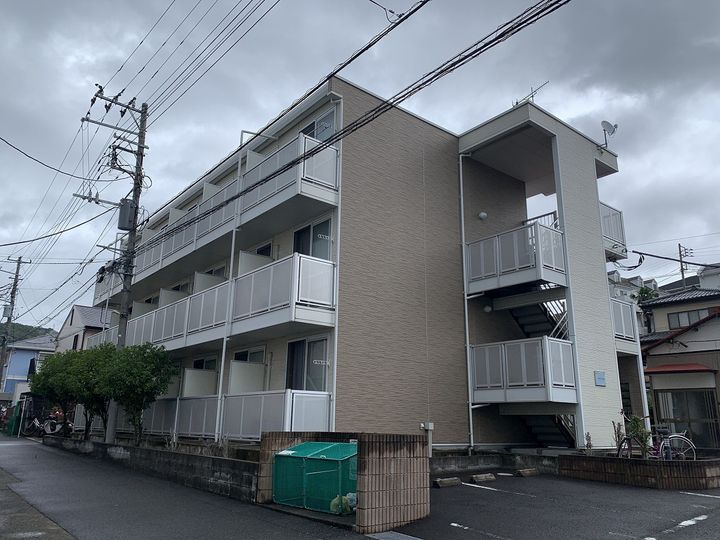 レオパレスアルカディア北矢名の外観