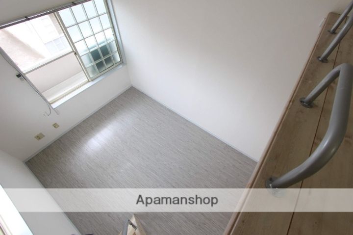 アオイ(AOI)の内装