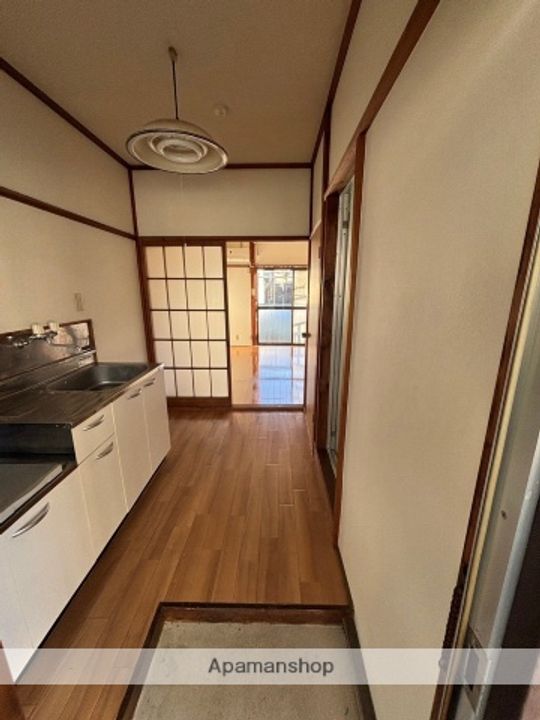 神奈川県秦野市北矢名の賃貸アパート210の玄関