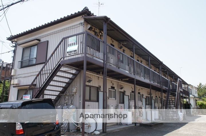 神奈川県秦野市北矢名の賃貸アパート210の外観