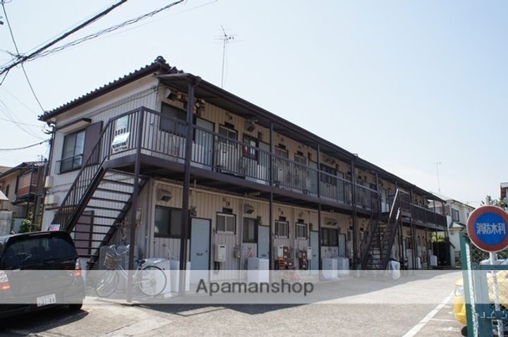 神奈川県秦野市北矢名の賃貸アパート210の外観