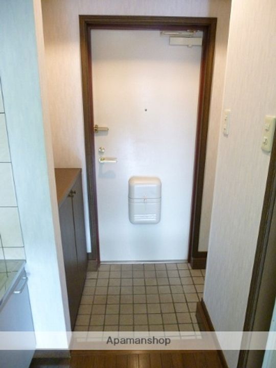 プリメーラ湘南の玄関