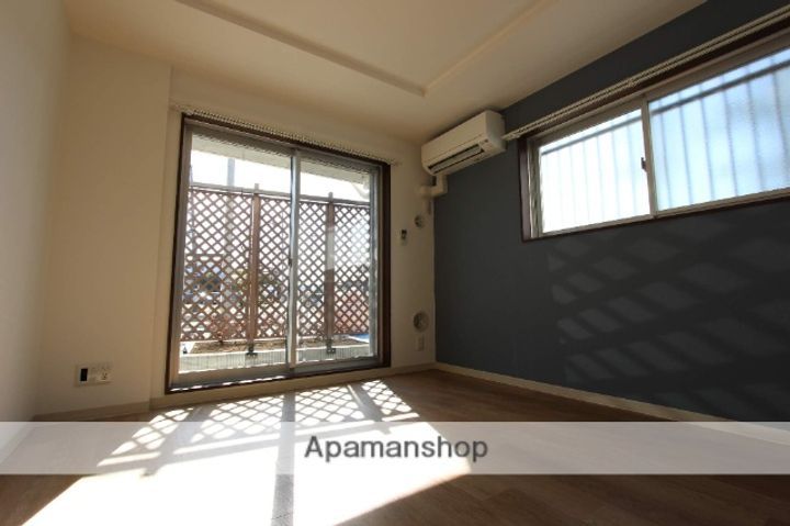 プロシード1045館の居間