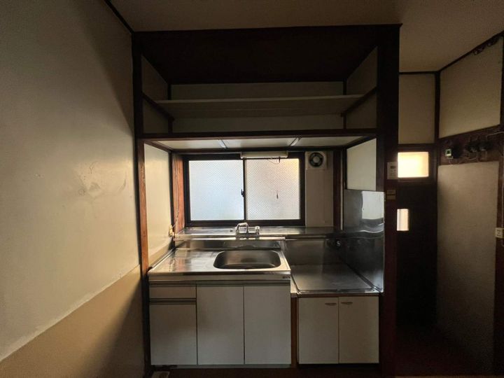 神奈川県平塚市東八幡1丁目(一戸建)の賃貸物件のキッチン